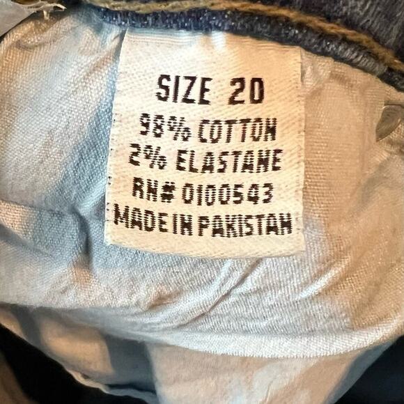 Evolution of Design Woman’s Paint Slattered Cropped Pants- Size 20 - Picture 6 of 6